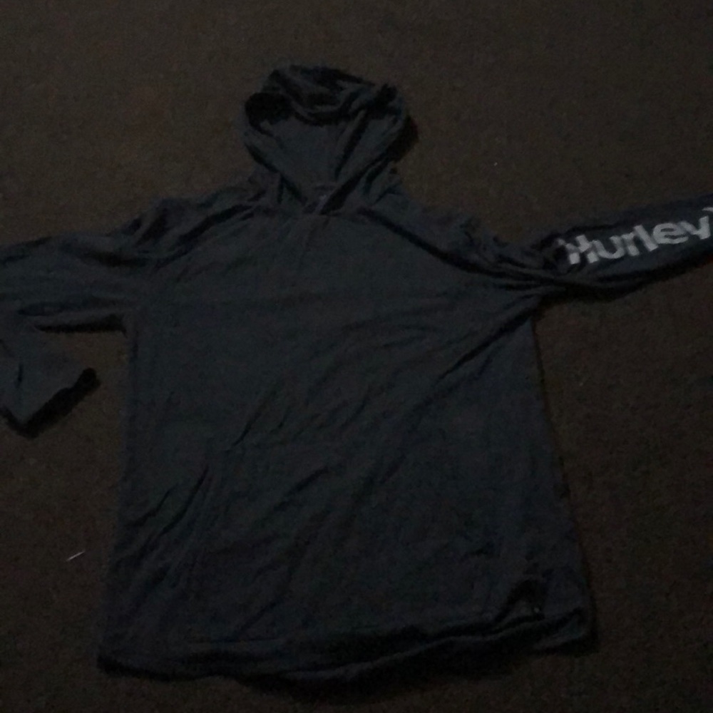 Hurley light long sleeve with hood and front pouch